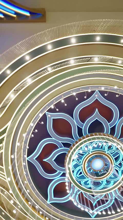 الحلقة 18 - لا تخافي يا آنسة، لي باعٌ في القتال